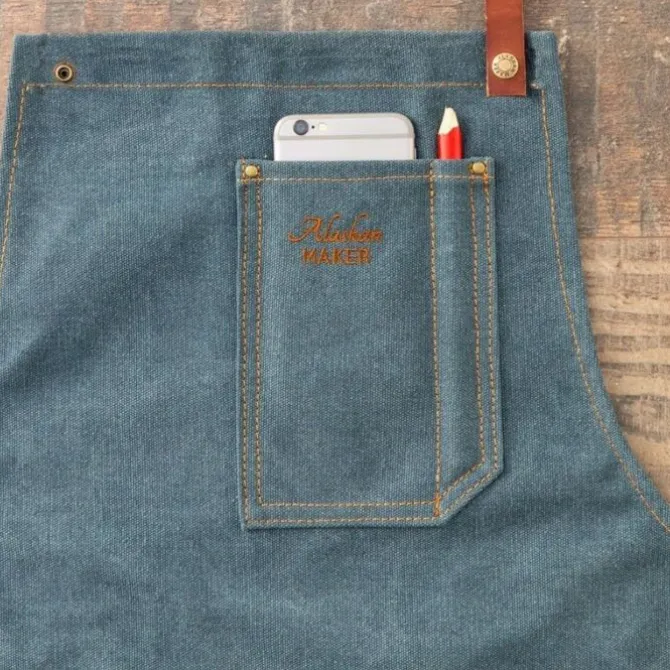 Alaskan Maker N°325 schort met nek- en middelband katoen Denim Fonce