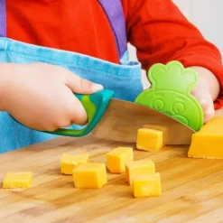 Chefclub kindermes met vingerbeschermer groen
