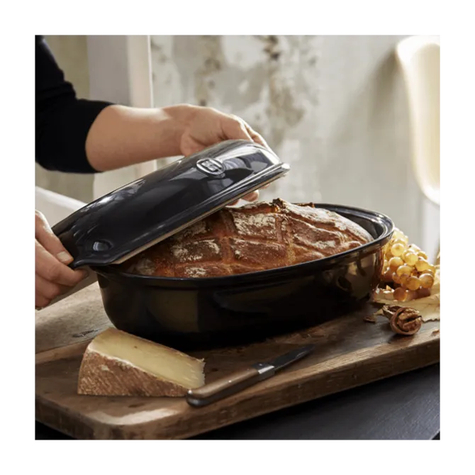Emile Henry Le Pain Artisan broodbakpan 34 x 21,5 cm aardewerk zwart