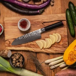 Kotai Pakka Damascus Santoku 18 cm met beschermhoes