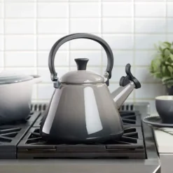 Le Creuset Kone fluitketel 1,6 liter staal Flint