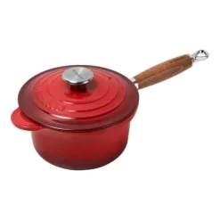 Le Creuset sauspan met deksel en houten steel ø 18 cm gietijzer kersrood