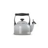Le Creuset Tradition fluitketel 2,1 liter staal Mist Grey