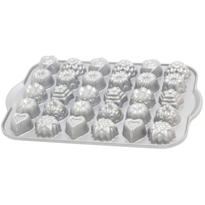 Nordic Ware Bundt Tea Cake & Candy bakvorm 30 stuks 36 x 25 gietaluminium grijs