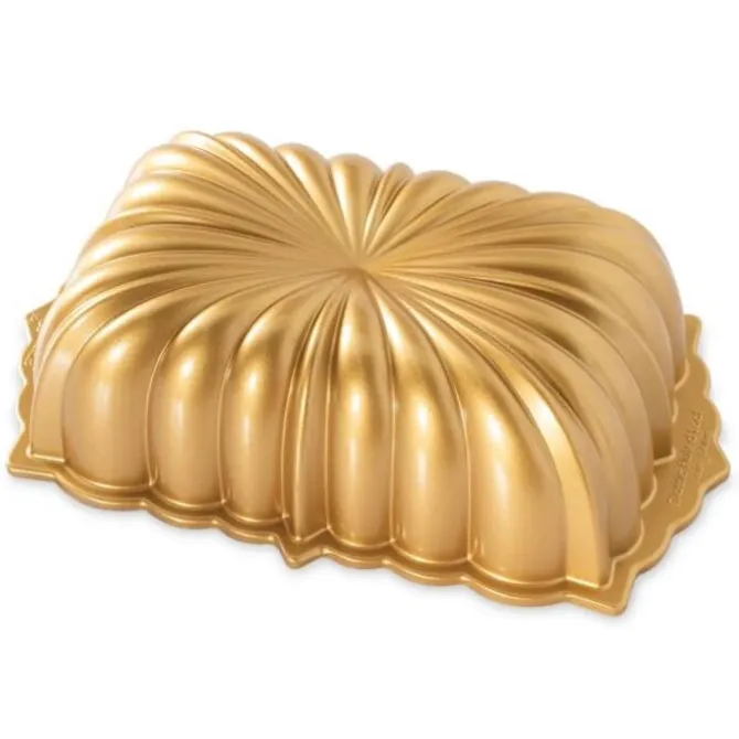 Nordic Ware Classic Fluted bakvorm 1,42 liter aluminium goudkleurig