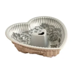 Nordic Ware Floral Heart Bundt brons aluminium