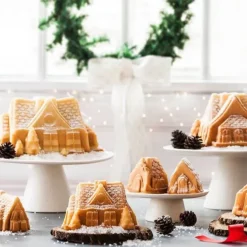 Nordic Ware Holiday peperkoekhuis bakvorm 2 stuks 12 cm aluminium grijs
