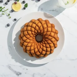 Nordic Ware Kaleidoscope Bundt bakvorm aluminium goudkleurig