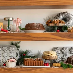 Nordic Ware Let it Snow bundt tulbandvorm aluminium grijs