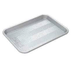 Nordic Ware Prism bakplaat 28,8 x 20,3 cm aluminium grijs