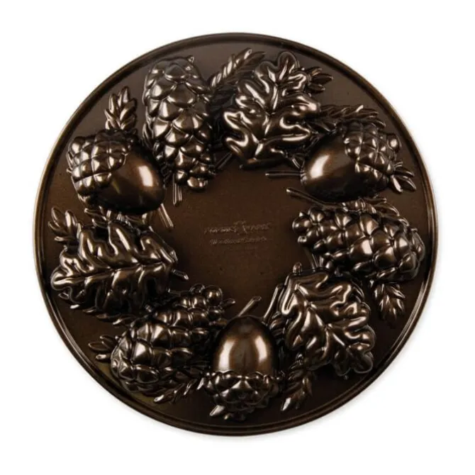 Nordic Ware Woodland dennenappel bakvorm gietaluminium bruin