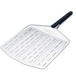 Ooni pizzaschep 30 cm aluminium geperforeerd voor model 12