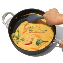 OXO Good Grips hak- en roerlepel 31 cm silicone grijs