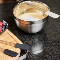 Rösle smalle pannenlikker 26 cm silicone wit