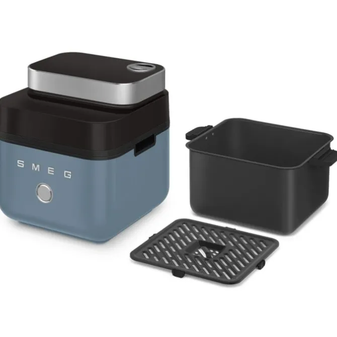 SMEG 50's style airfryer Storm Blue