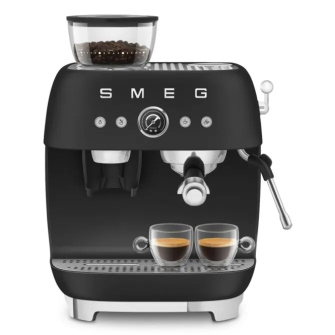 SMEG 50's style handmatige espressomachine 2,4 liter volledig zwart