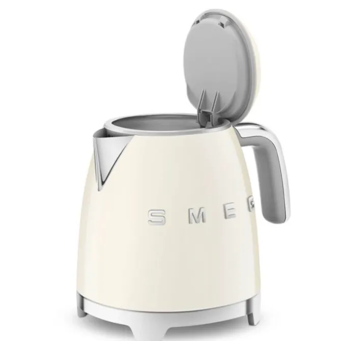 Smeg 50's style mini waterkoker 800 ml staal crème