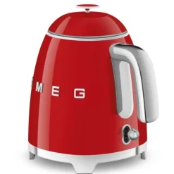 Smeg 50's style mini waterkoker 800 ml staal rood