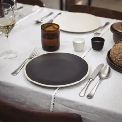 The Table Atelier dinerbord ø 26 cm Black Pepper
