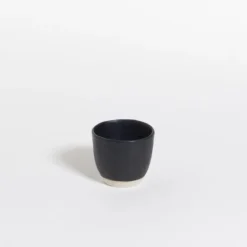 The Table Atelier espressokop 65 ml keramiek black pepper