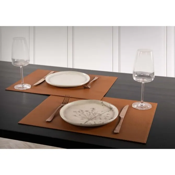 Tiseco Trudo placemat 33 x 45 cm vegan leer light brown