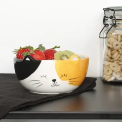 Winkee Cat Bowl